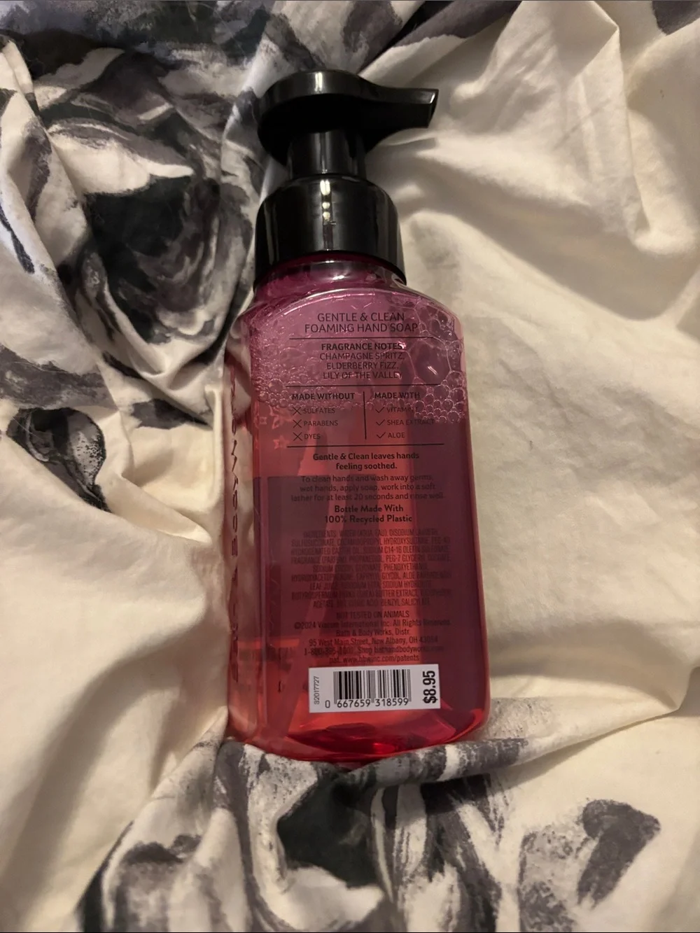 Bath & Body Works Emily in Paris Foaming Hand Soap - champagne in Paris